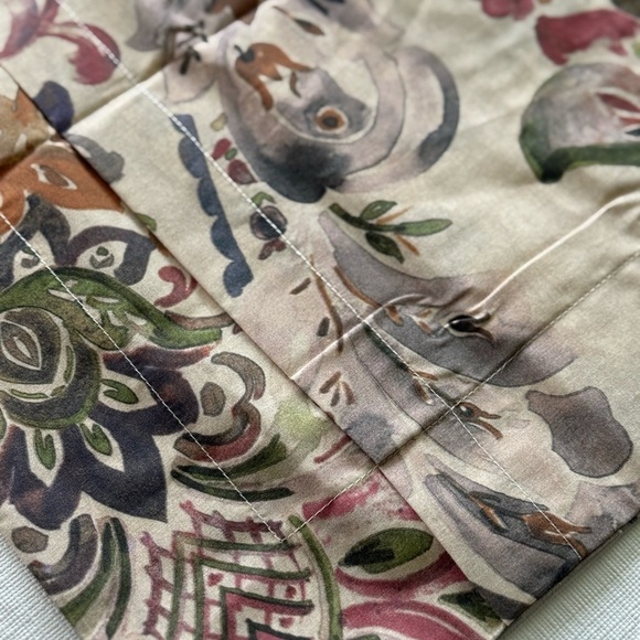 Pottery Barn Ivana Pillow Sham 26”x26” NWOT - Picture 3 of 12